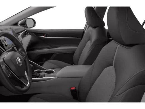 Used 2021 Toyota Camry LE AWD/4WD image 12