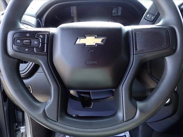Used 2024 Chevrolet Silverado 2500 Custom w/ Custom Value Package AWD/4WD image 16