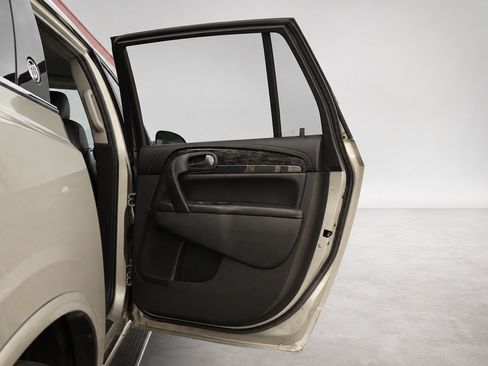 Used 2013 Buick Enclave Leather AWD/4WD image 13