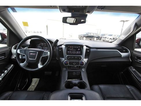 Used 2016 GMC Yukon SLT w/ Open Road Package image 9