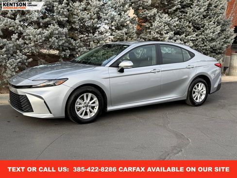 Used 2026 Toyota Camry LE image 1