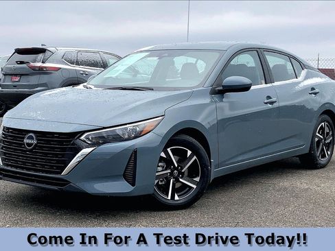 Used 2025 Nissan Sentra SV w/ All-Weather Package image 13