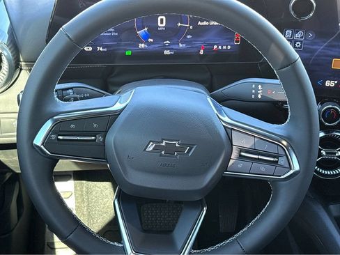 New 2025 Chevrolet Blazer EV LT AWD/4WD image 15