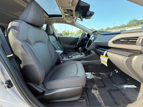 Used 2024 Subaru Crosstrek 2.0i Premium AWD/4WD image 25