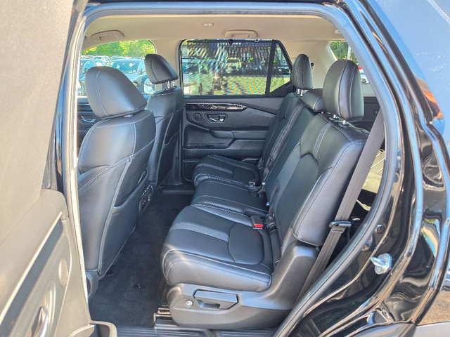 Certified 2025 Honda Pilot EX-L image 24