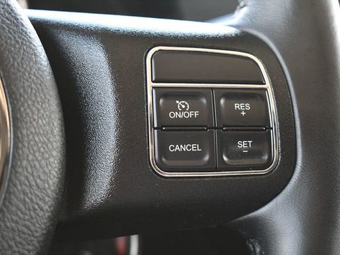 Used 2018 Jeep Wrangler Unlimited Rubicon w/ Cold Weather Group image 29