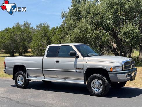 Used 1998 Dodge Ram 2500 Truck 4x4 Club Cab image 4