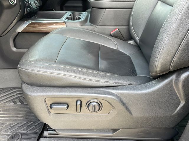 Used 2021 Chevrolet Silverado 1500 LT Trail Boss w/ Convenience Package II AWD/4WD image 25
