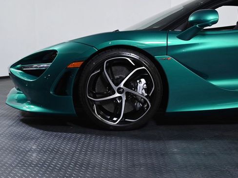 New 2027 McLaren 750S Spider RWD image 29