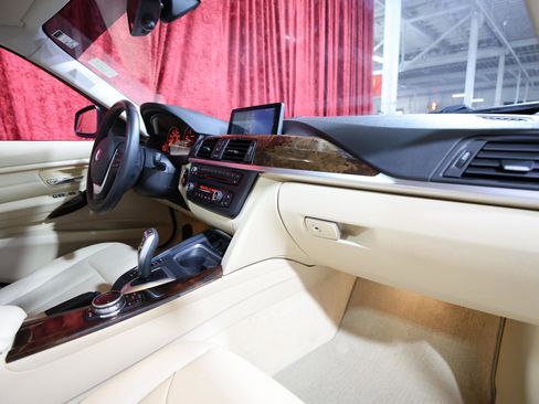 Used 2014 BMW 328d 328d Premium image 22