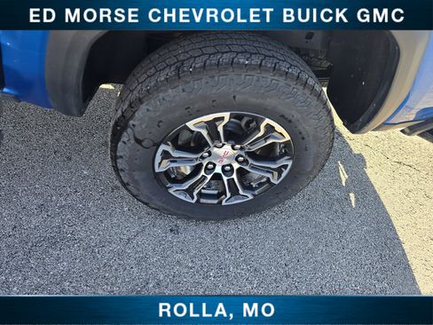 Used 2024 GMC Canyon AT4 image 10