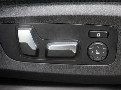 Used 2022 BMW X5 sDrive40i w/ M Sport Package image 26