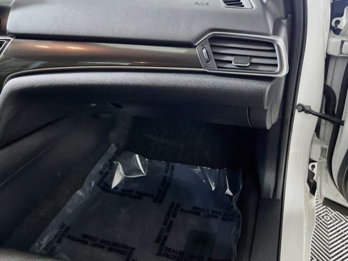 Used 2020 Honda Accord Sport image 35