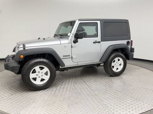 Used 2017 Jeep Wrangler Sport w/ Quick Order Package 24S AWD/4WD image 6