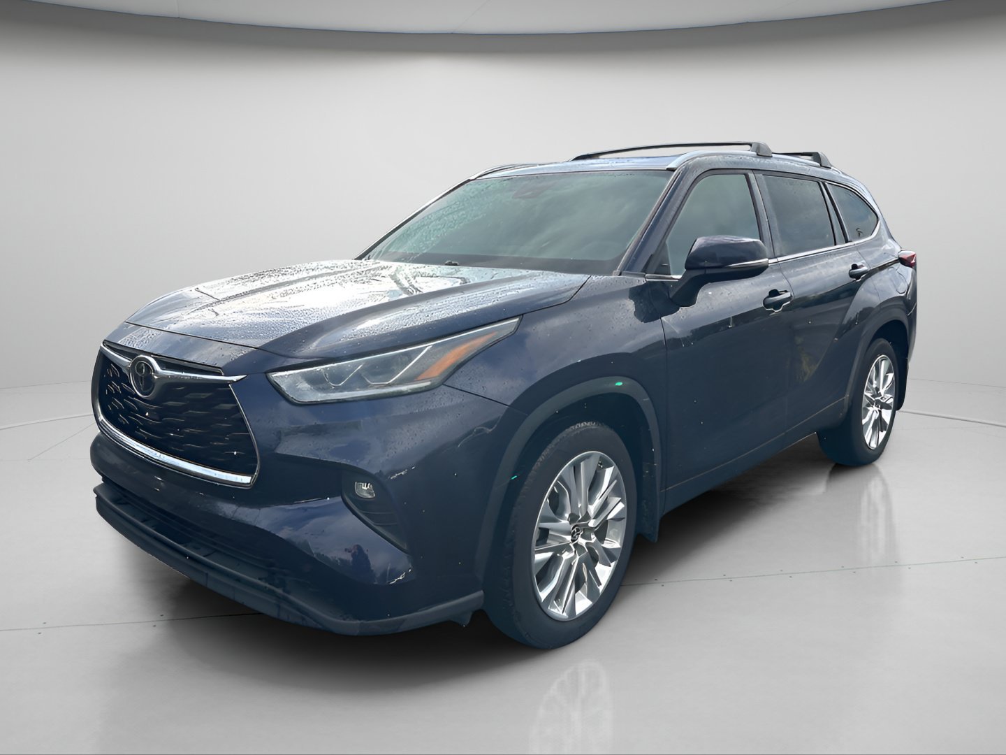Used 2024 Toyota Highlander Limited AWD/4WD image 15