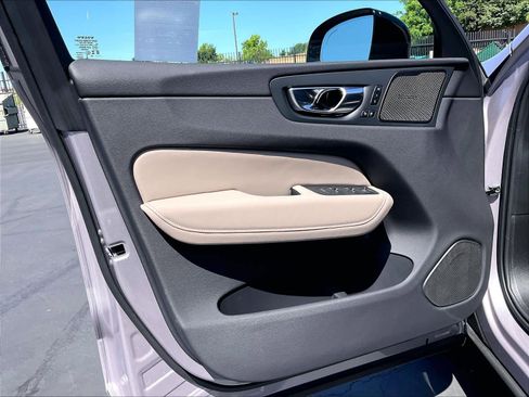 New 2026 Volvo XC60 B5 Plus w/ Climate Package AWD/4WD image 24