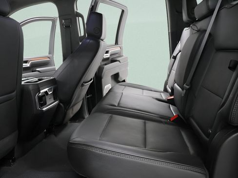 Used 2024 GMC Sierra 2500 Denali w/ Denali Reserve Package AWD/4WD image 26