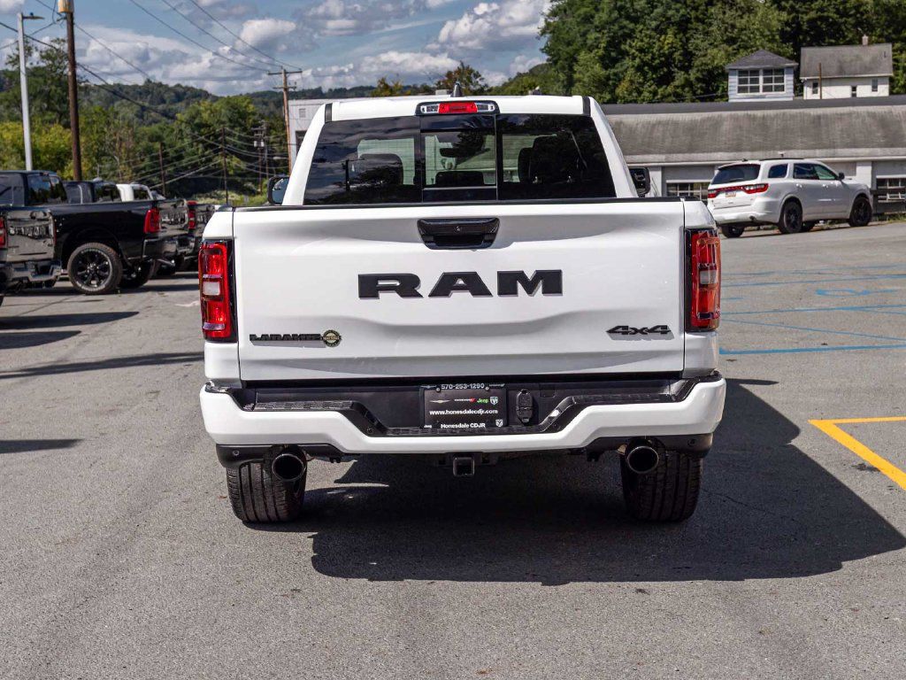 Used 2026 RAM 1500 Laramie w/ Night Edition AWD/4WD image 5