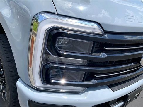 New 2026 Ford F250 Platinum AWD/4WD image 13