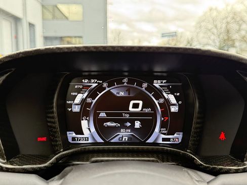 Used 2015 Alfa Romeo 4C Launch Edition w/ Convenience Group image 31