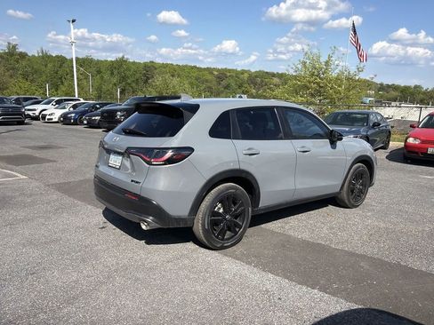 New 2026 Honda HR-V Sport image 8