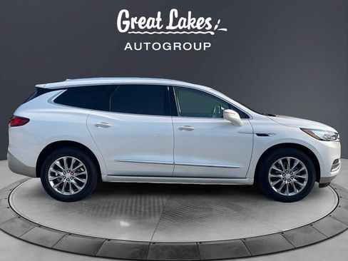 Used 2020 Buick Enclave Premium w/ Sun and Sites Package FWD image 6