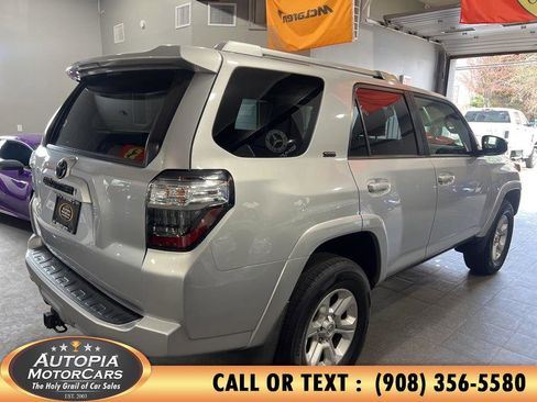 Used 2014 Toyota 4Runner SR5 image 6