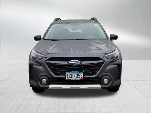 Certified 2025 Subaru Outback Limited image 2