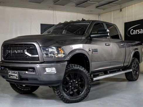 Used 2018 RAM 2500 Big Horn w/ Sport Appearance Group AWD/4WD image 4