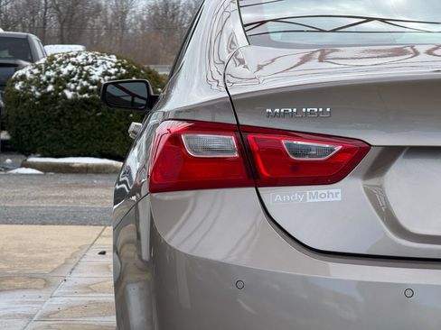 Used 2022 Chevrolet Malibu LS w/ Driver Confidence Package II FWD image 10
