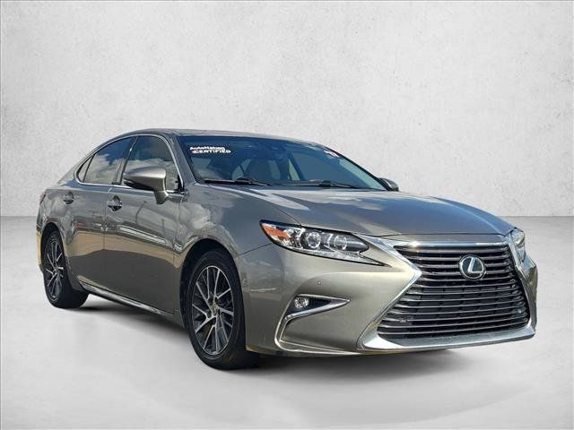 Used 2017 Lexus ES 350 F Sport w/ Luxury Package FWD image 3
