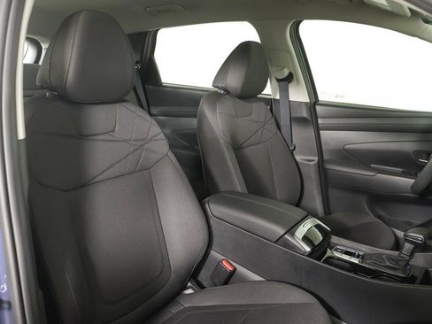 Used 2025 Hyundai Tucson SE AWD/4WD image 24