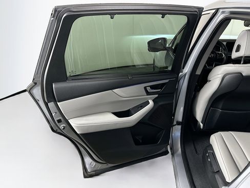 Used 2023 Acura MDX SH-AWD w/ Technology Package image 26