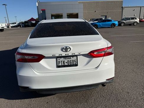 Used 2018 Toyota Camry L FWD image 4