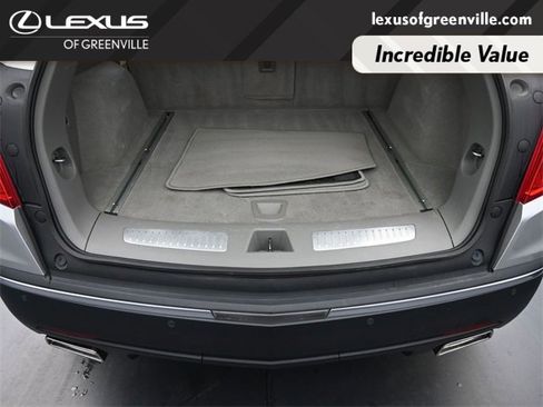 Used 2017 Cadillac XT5 Luxury w/ Driver Awareness Package image 31