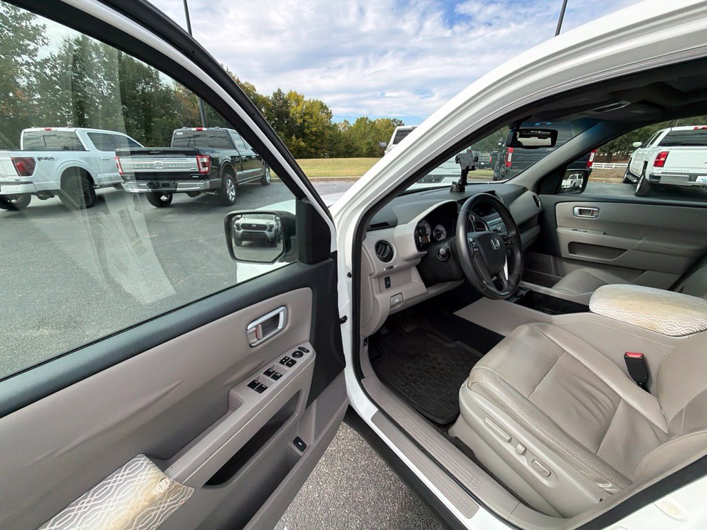 Used 2011 Honda Pilot EX-L image 9