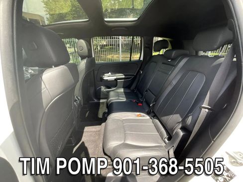 Used 2022 Mercedes-Benz GLB 250 4MATIC image 11