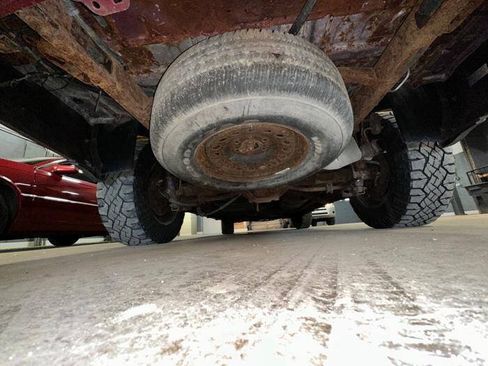 Used 2007 Chevrolet Suburban LT w/ LT Preferred Equipment Group AWD/4WD image 14
