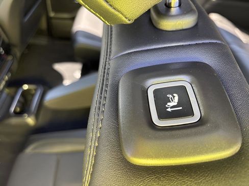 New 2026 Jeep Grand Wagoneer Limited AWD/4WD image 40