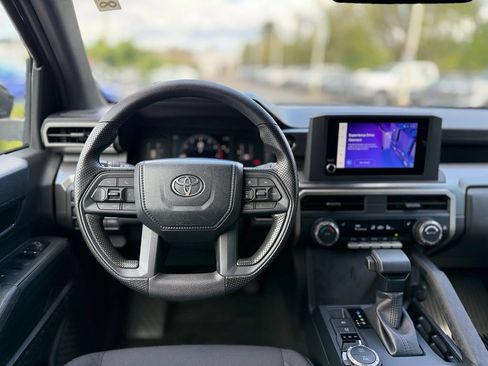 Certified 2024 Toyota Tacoma SR5 AWD/4WD image 21