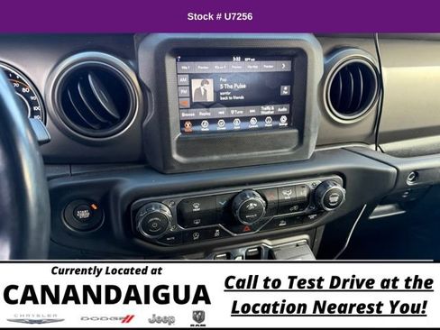 Used 2022 Jeep Wrangler Unlimited Sport AWD/4WD image 17