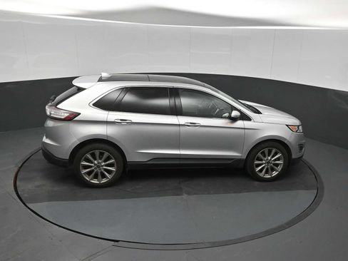 Used 2017 Ford Edge Titanium w/ Equipment Group 301A AWD/4WD image 45