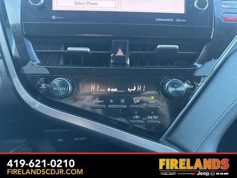 Used 2023 Toyota Camry XLE image 24