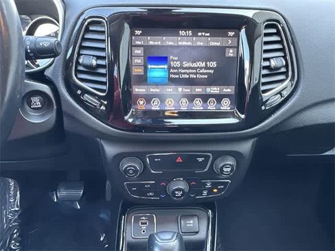 Used 2020 Jeep Compass Limited image 16