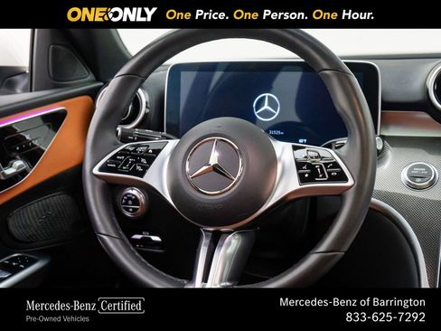 Used 2023 Mercedes-Benz C 300 4MATIC Sedan image 11