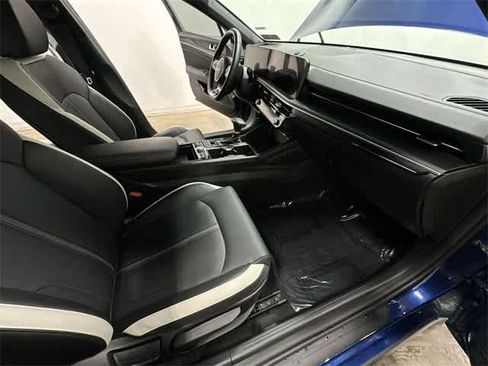 Used 2025 Kia K5 GT-Line image 19
