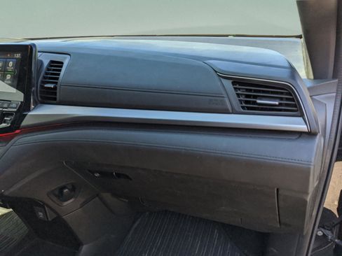 Used 2023 Honda Odyssey Sport image 22