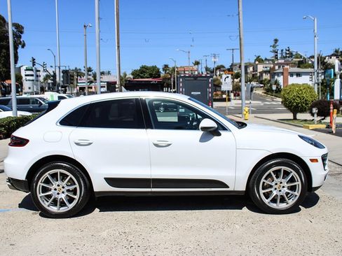 Used 2017 Porsche Macan S AWD/4WD image 7