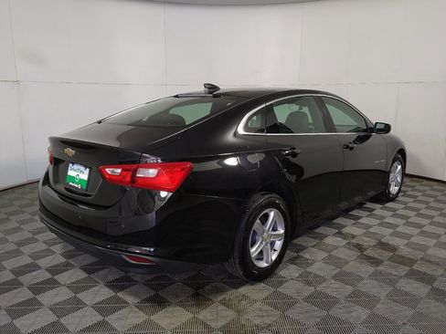 Used 2024 Chevrolet Malibu LS w/ Driver Confidence Package FWD image 9