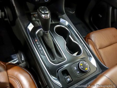 Used 2019 Chevrolet Traverse High Country w/ LPO, Floor Liner Package AWD/4WD image 22